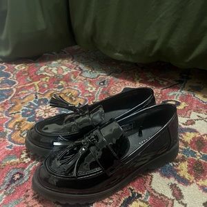 The cutest shiny loafers SOLD